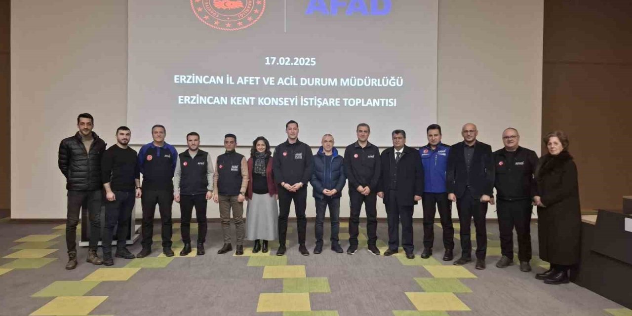 AFAD, Erzincan Kent Konseyi Üyeleri ile toplantı düzenledi