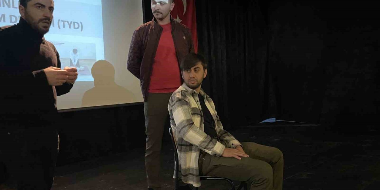 Malazgirt’te sertifikalı ilk yardım eğitimi verildi