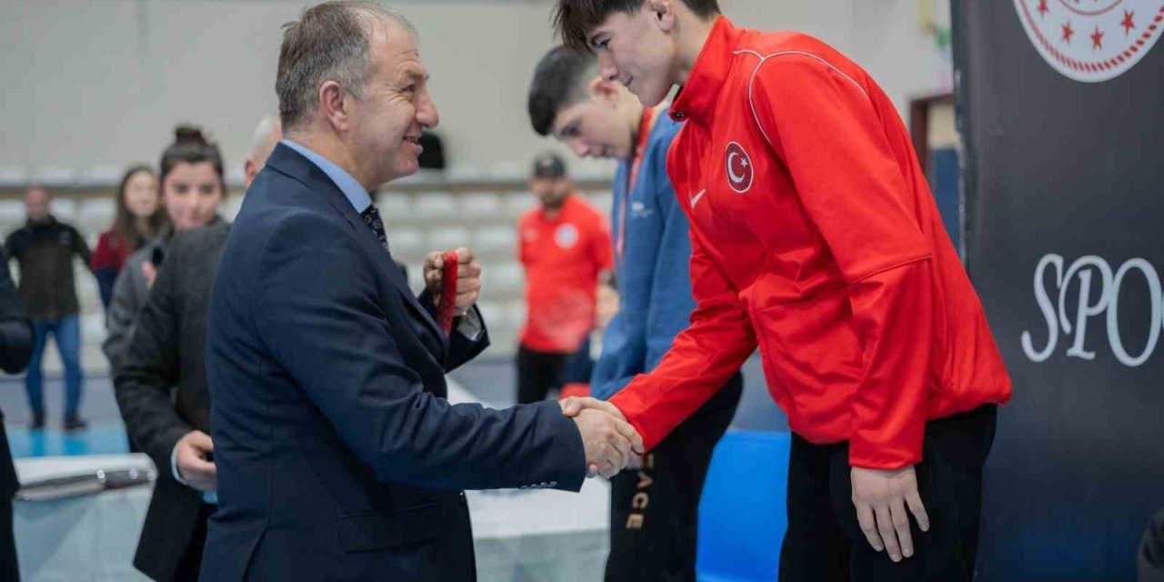 İlk madalyalar sahiplerini buldu