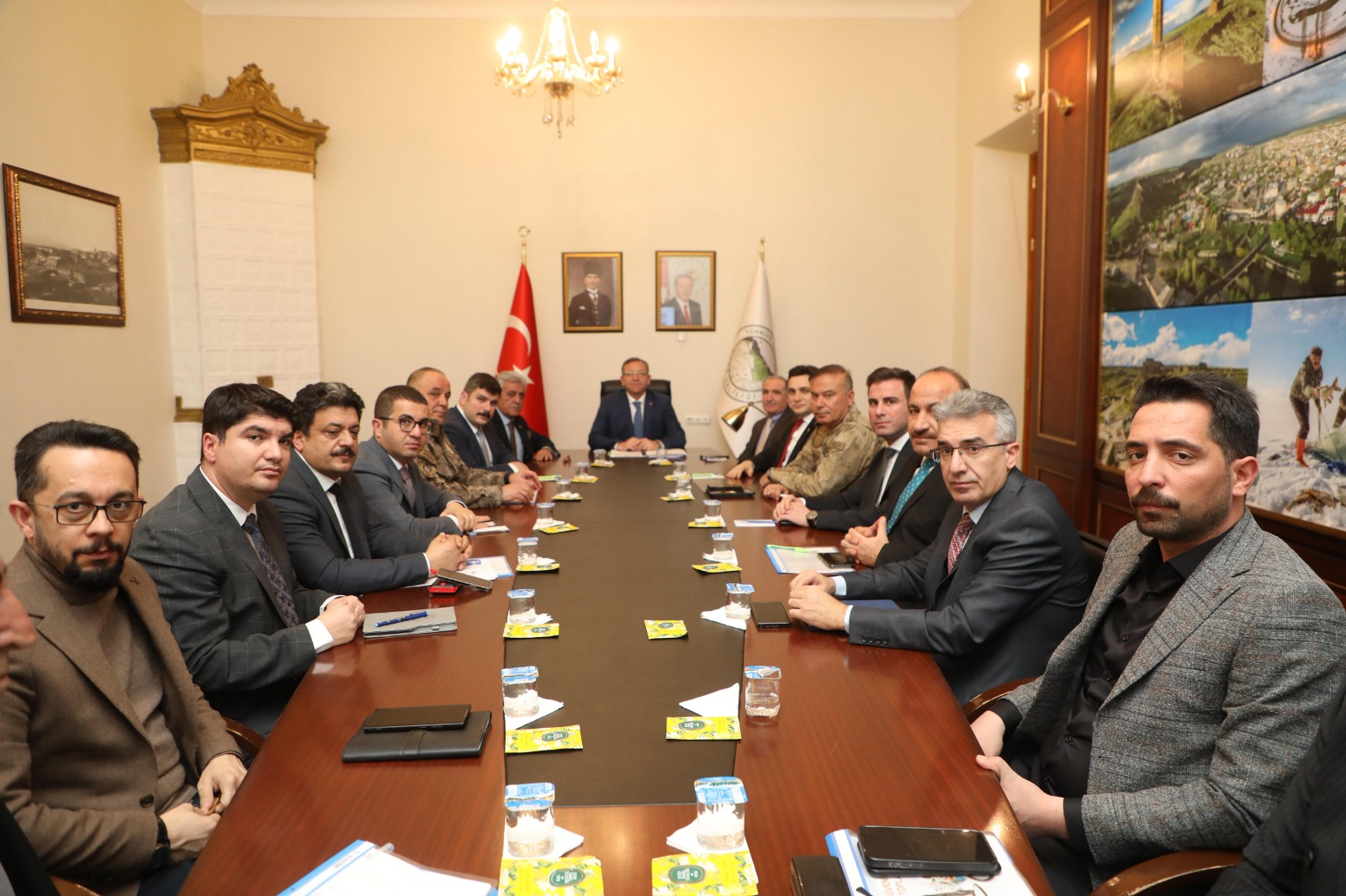 Kars'ta "Üniversite Güvenlik Tedbirleri Koordinasyon" Toplantısı