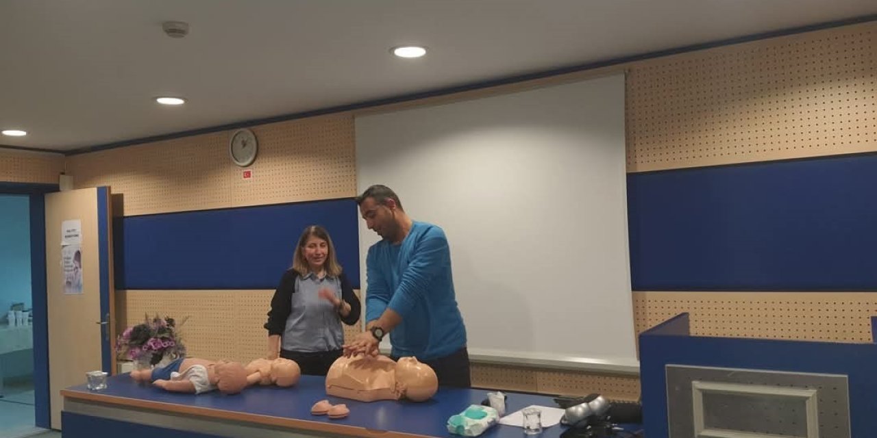 Elazığ’da 60 kursiyere biyosidal eğitimi verildi