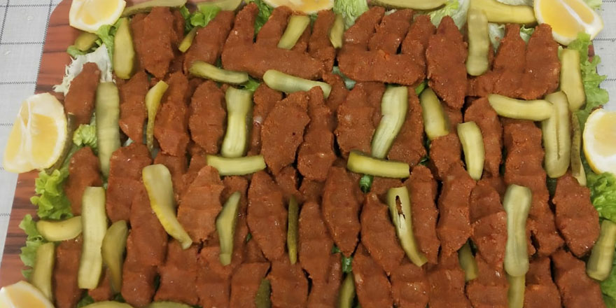 Kars'ta "Çiğ Köfte Partisi" Etkinliği Düzenlendi