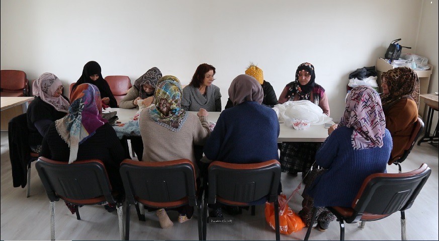 Battalgazi Belediyesi destekliyor, kadınlar üretiyor