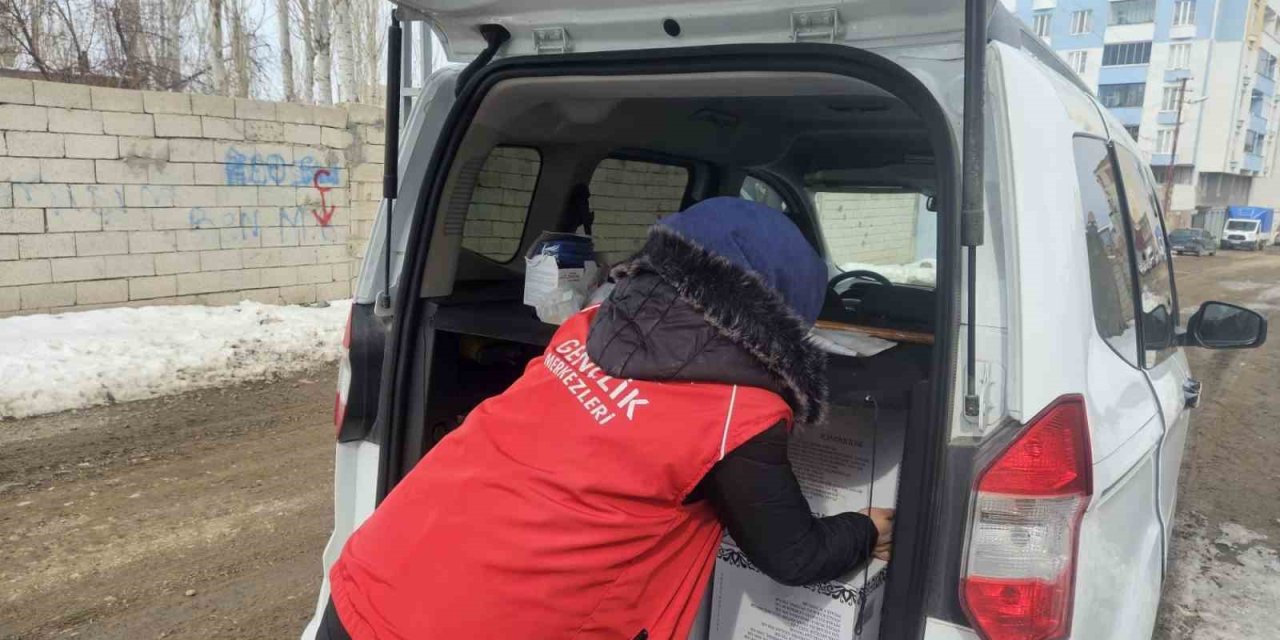 Gençlik Merkezi, Ramazan’da yardımları ihtiyaç sahiplerine iletiyor