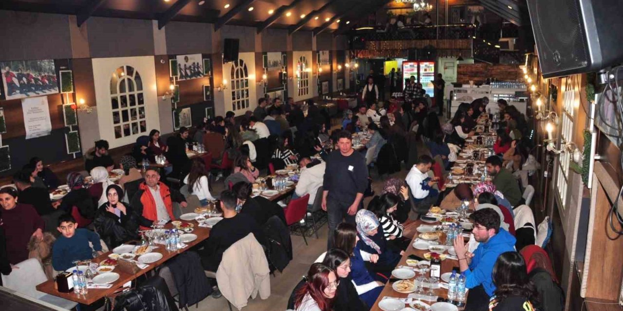 Kars’ta 10 bin aileye ramazan desteği