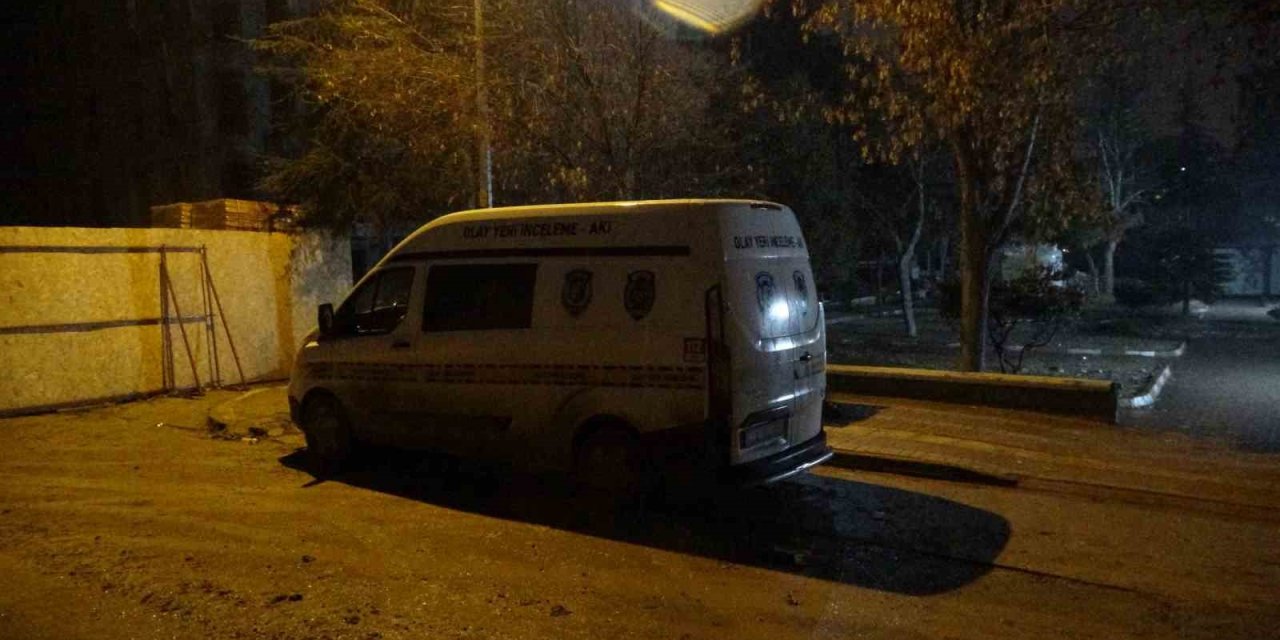 Malatya’da inşaattan düşen işçi ağır yaralandı
