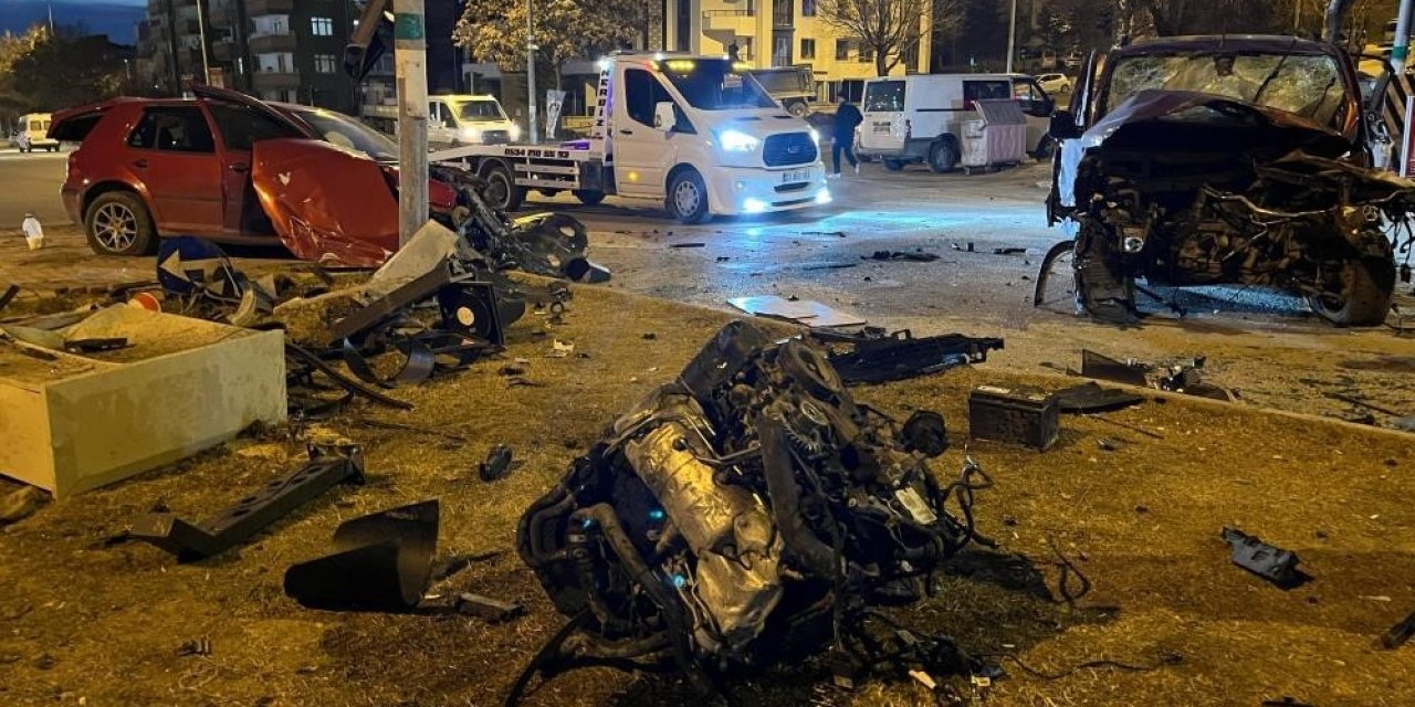 Elazığ’daki feci kazada yaralanan bir kişi hayatını kaybetti