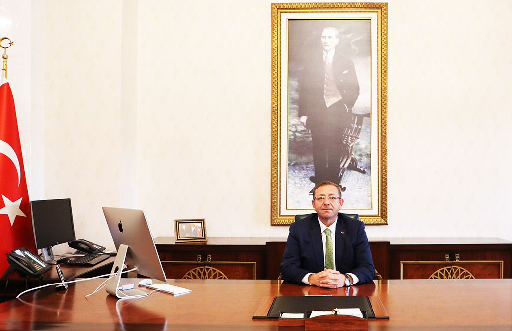Vali Polat'tan 12 Mart mesajı