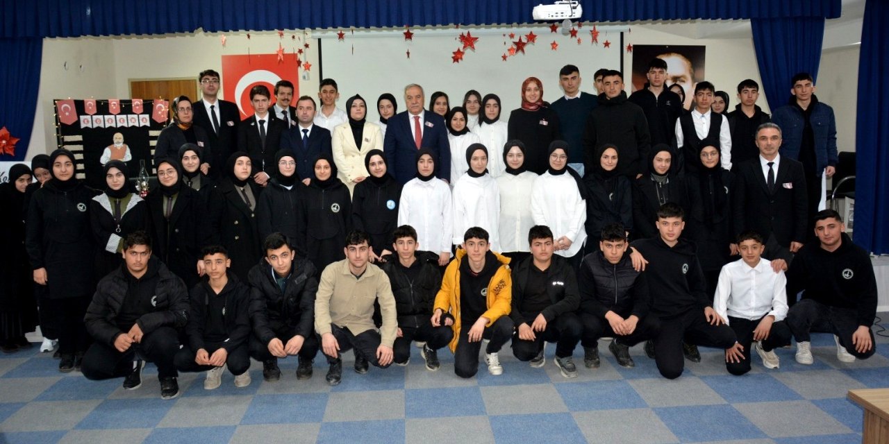 Tercan’da İstiklal Marşının Kabulü ve Mehmet Akif Ersoy’u anma programı düzenlendi