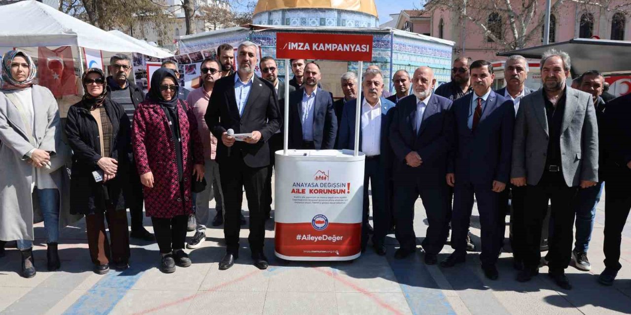 Elazığ’da ’Anayasa Değişsin, Aile Korunsun’ kampanyası