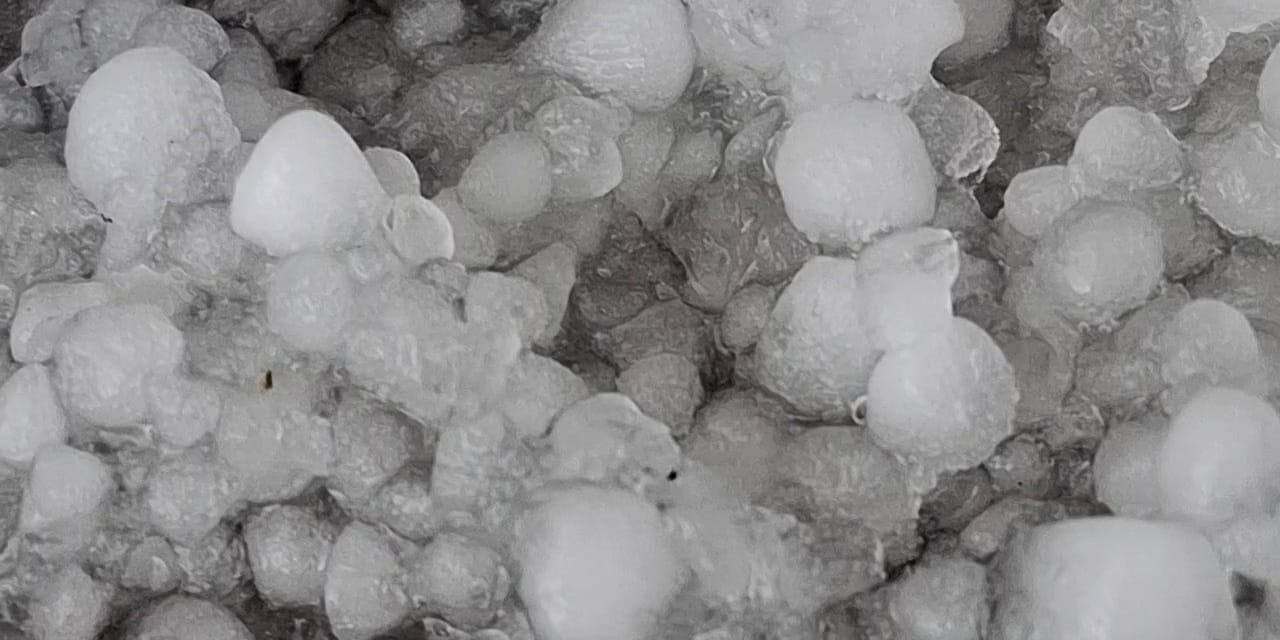 Tunceli’de dolu ve sağanak hayatı olumsuz etkiledi