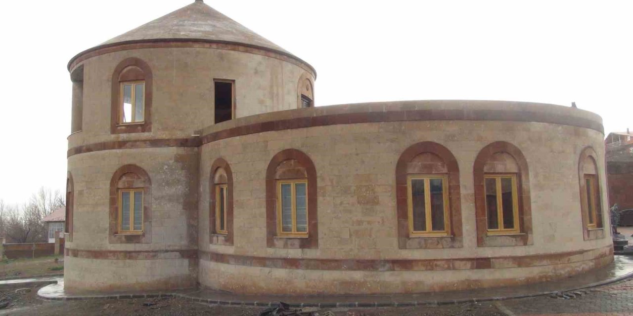 Bahçeli’nin Ahlat’ta yaptırdığı konak tamamlandı