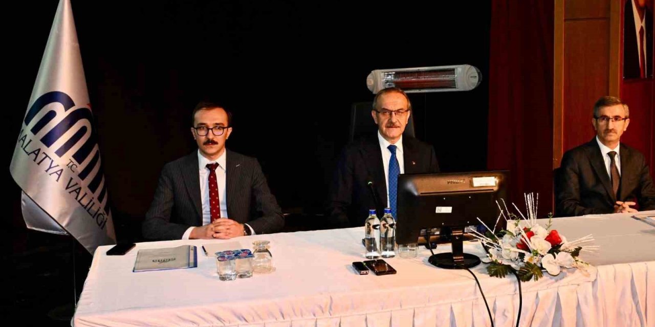 Vali Yavuz: Kamu yatırımları koordineli şekilde sürecek