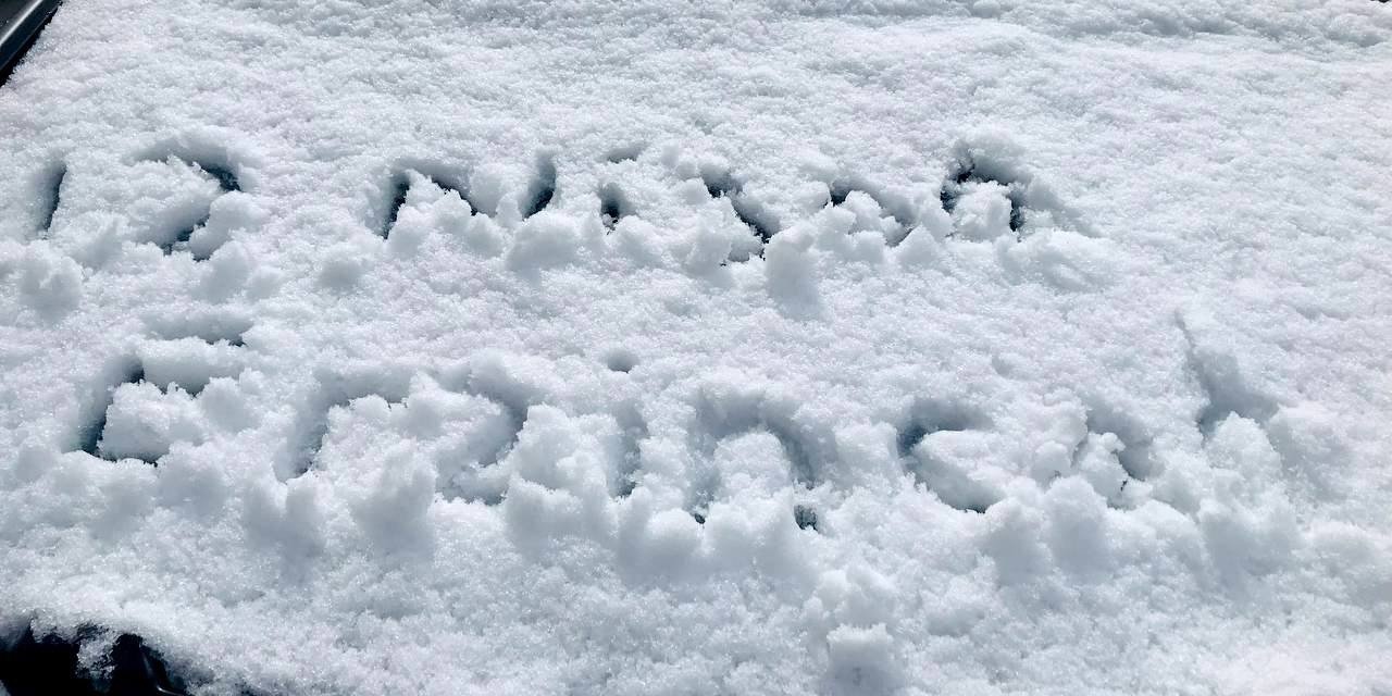 Erzincan’da nisan ayında kar sürprizi