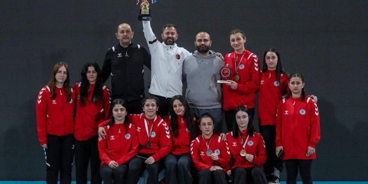 Türkiye Şampiyonasında Erzincanlı sporcular 5 madalya kazandı