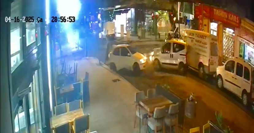 Kars’ta Kaza Anı Güvenlik Kamerasına Yansıdı