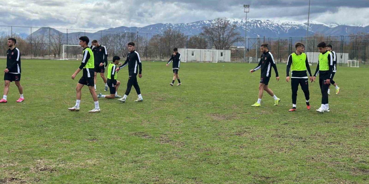 24Erzincanspor, Beykoz deplasmanına hazırlanıyor