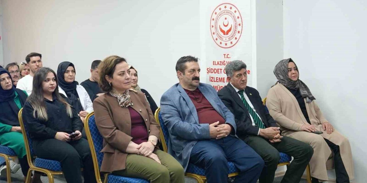 Engelsiz Yaşam Merkezinde "Beyaz Ev" Projesi tanıtıldı