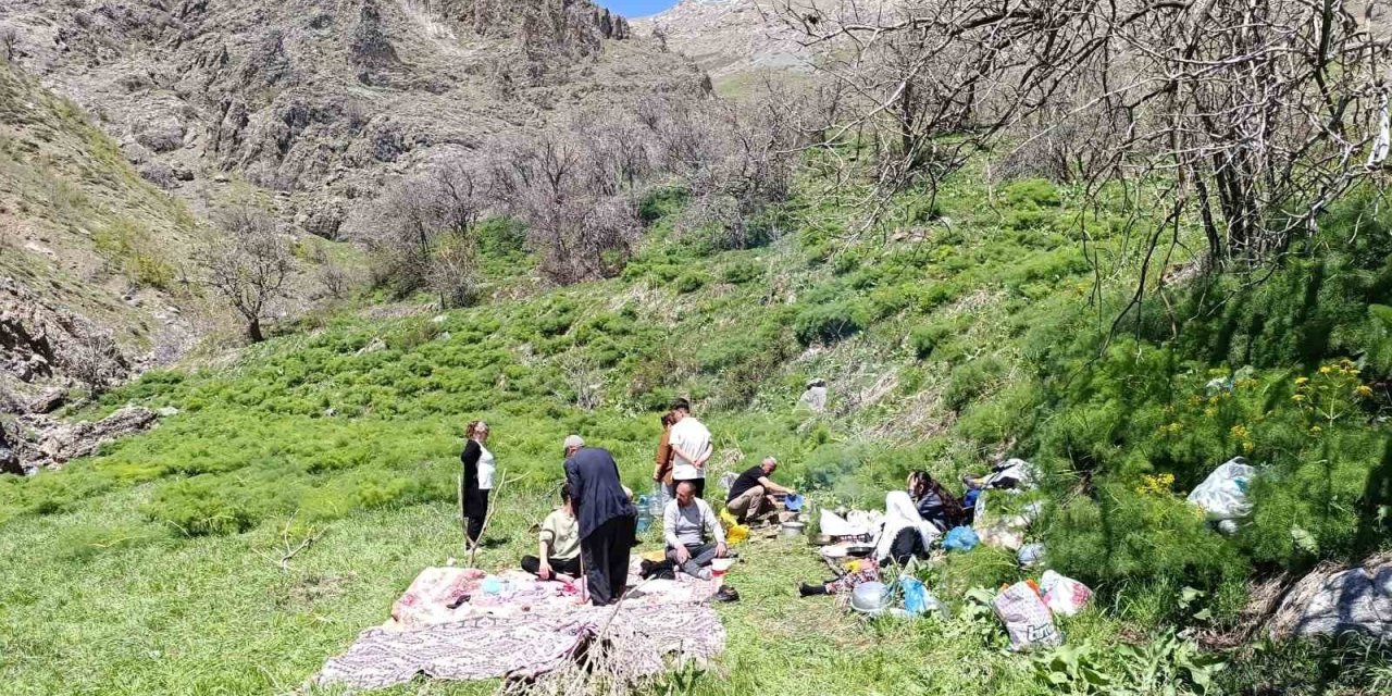 Barış ve huzur iklimi Madenli Mezrası’na bahar getirdi