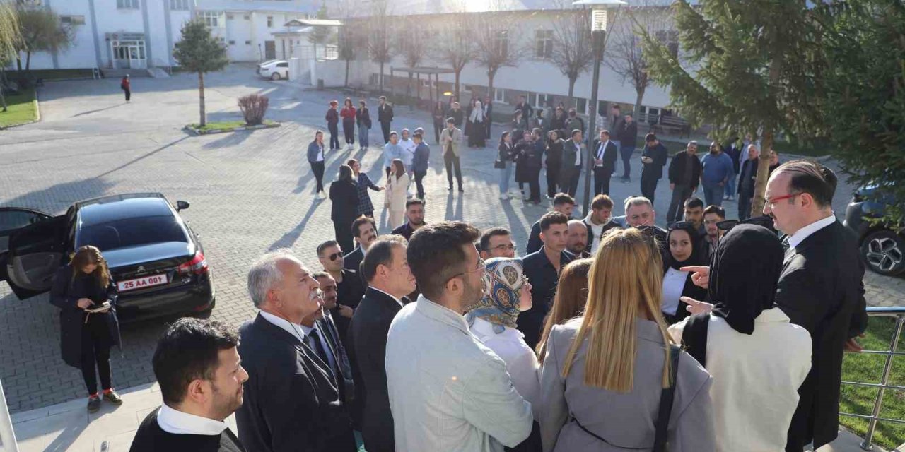 Rektör Hacımüftüoğlu’ndan Horasan ve Pasinler ziyaretlerinde ortak akıl vurgusu