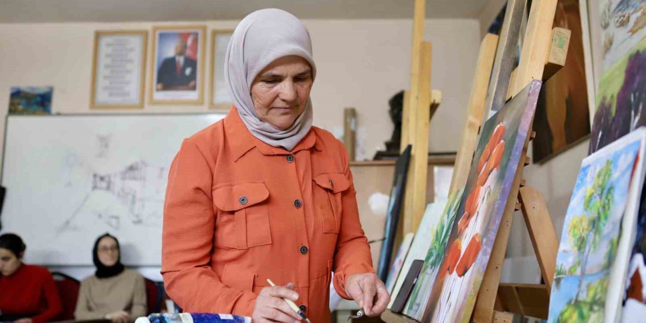 62 yaşında başlayan resim tutkusu, kişisel sergiyle taçlanmayı bekliyor