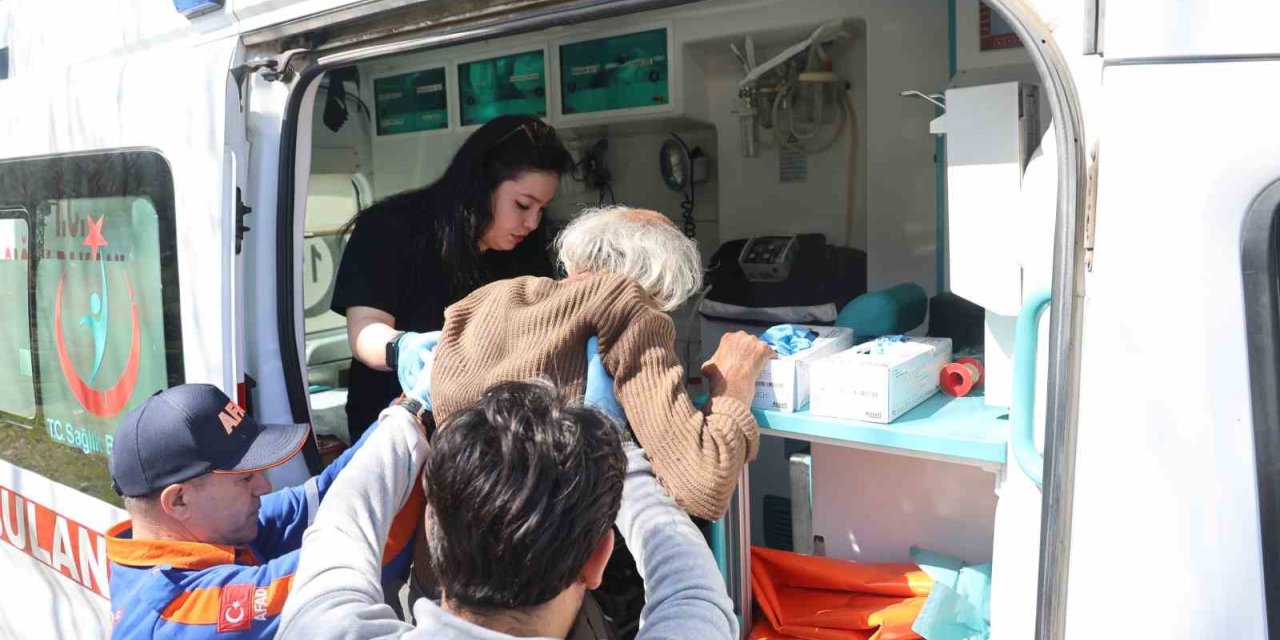 Kaybolduktan 41 saat sonra bulunmuştu: Ambulansa binerken "Çizmelerimi çıkarayım" demesi yürekleri ısıttı