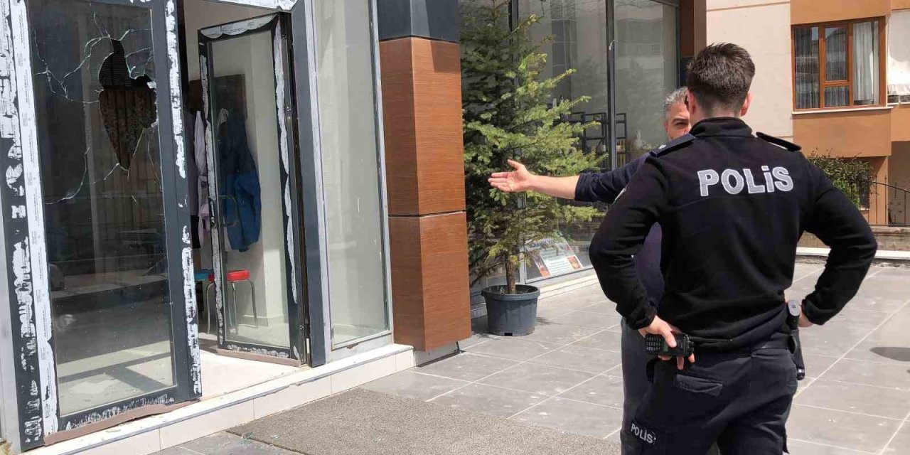 Bu kadarına da pes: Klima motorundan ses geliyor diye önce silah çektiler, ardından darp ettiler