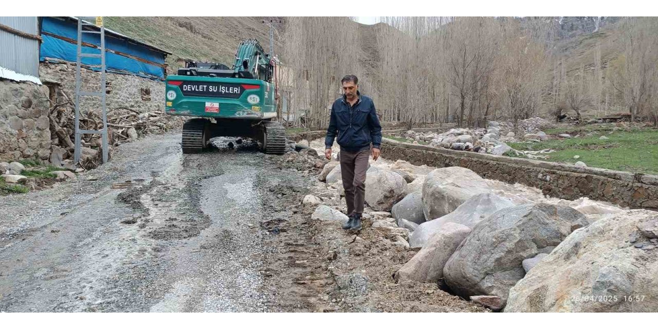 Köylülerin imdadına DSİ ve belediye yetişti