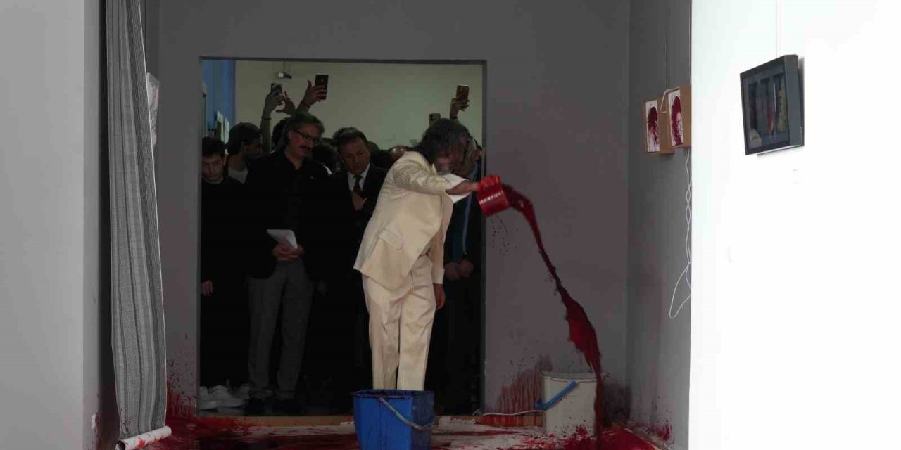 Atatürk Üniversitesi öğrencilerinden bir soykırımın anatomisi