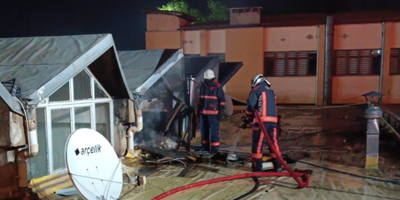 Malatya’da çatı yangını korkuttu