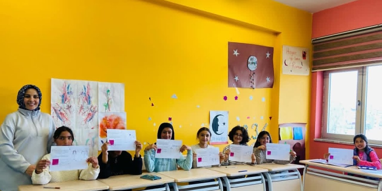 Gençler hadislerle kardeşliği keşfetti