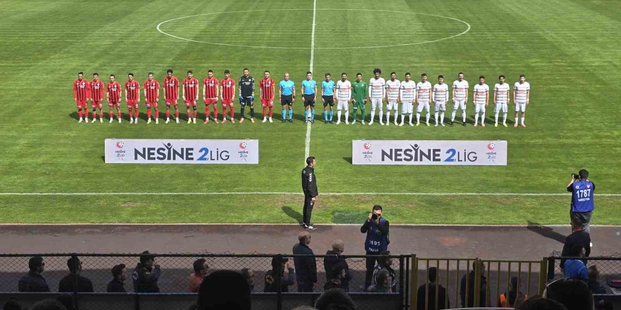 TFF 2. Lig: Vanspor FK: 4 - Karaman FK: 1