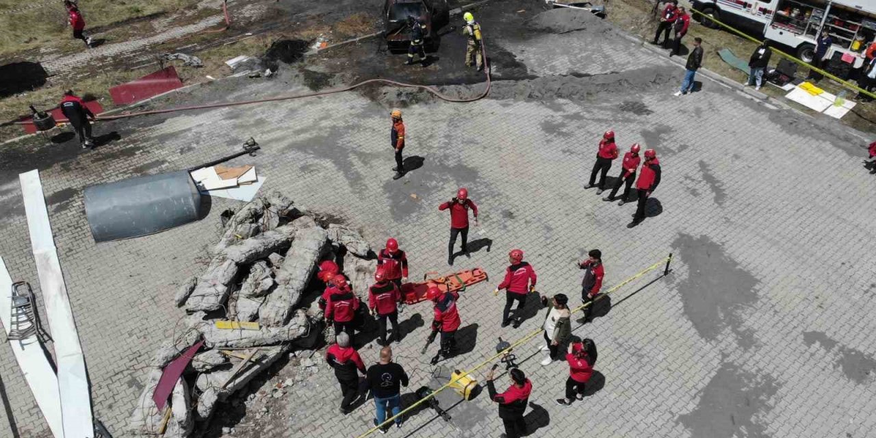 Ardahan Üniversitesi’nde gerçeğini aratmayan tatbikat