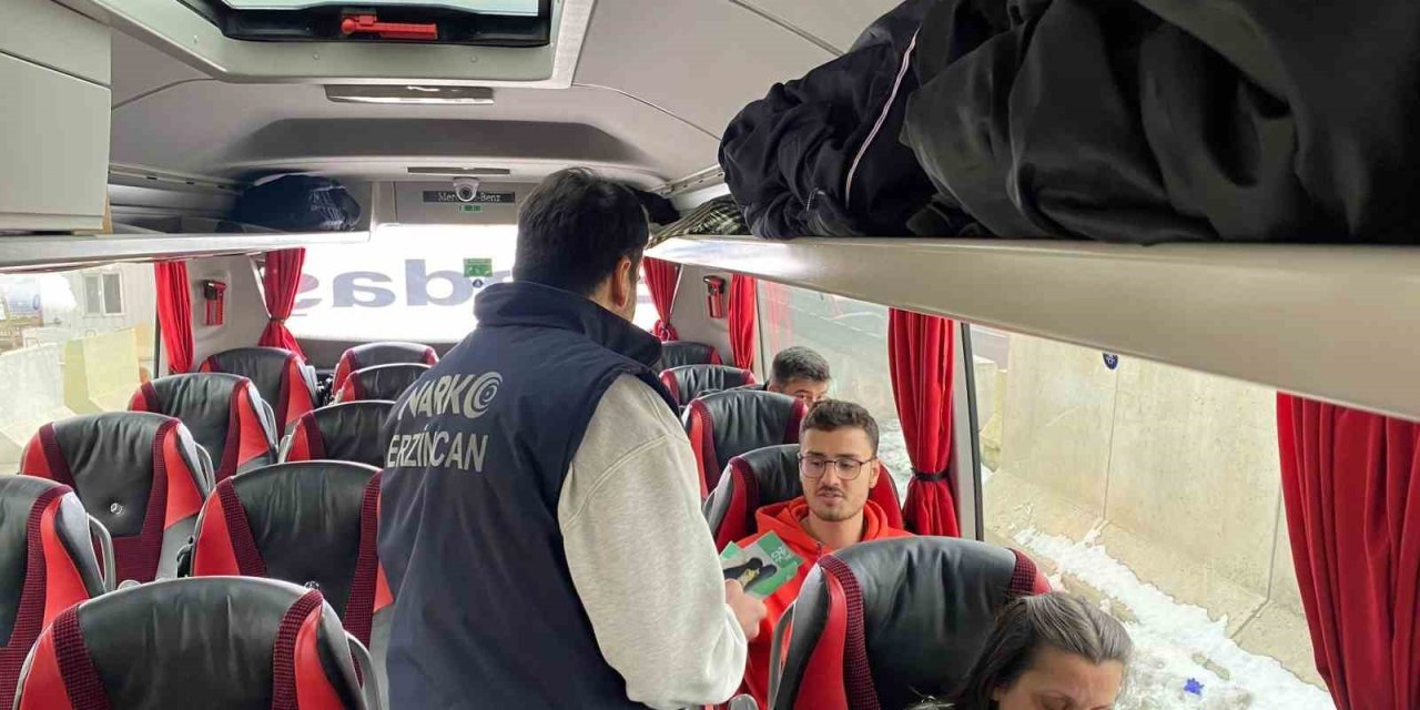 Uyuşturucuya karşı 440 yolcu bilgilendirildi