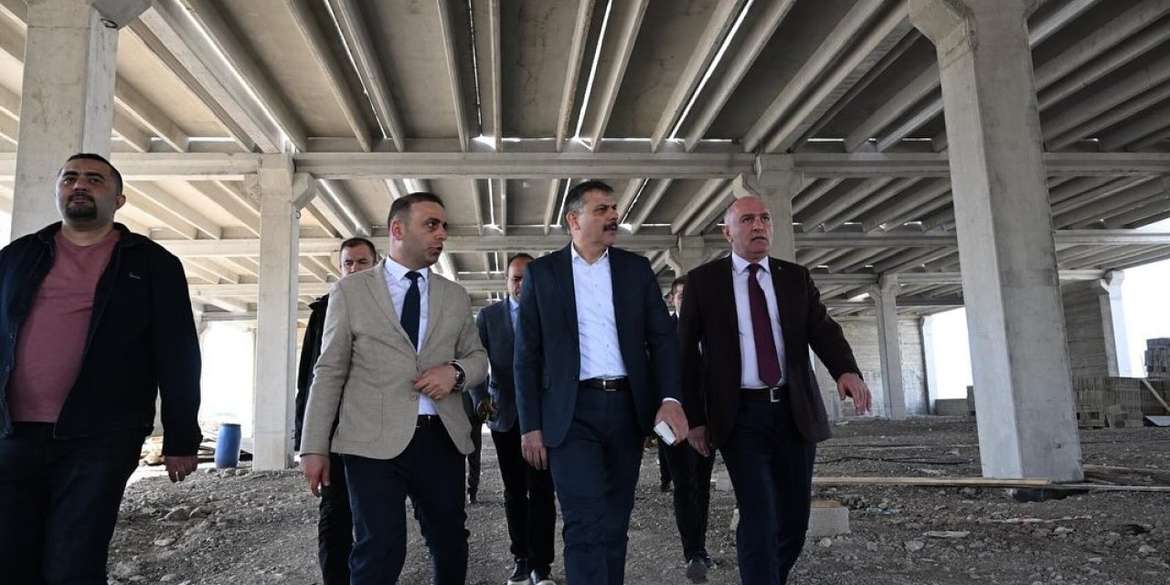 2. OSB’de fabrikalar yükseliyor