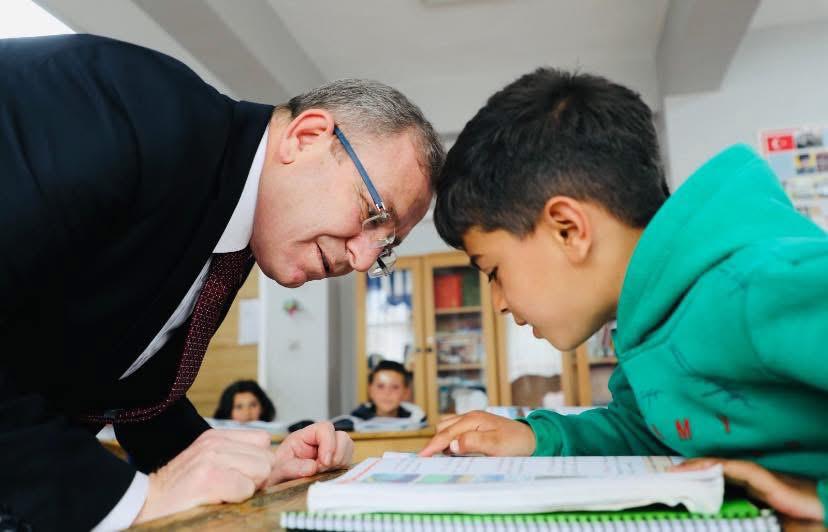 Göz Hizasında, Gönül Hizasında Bir Vali
