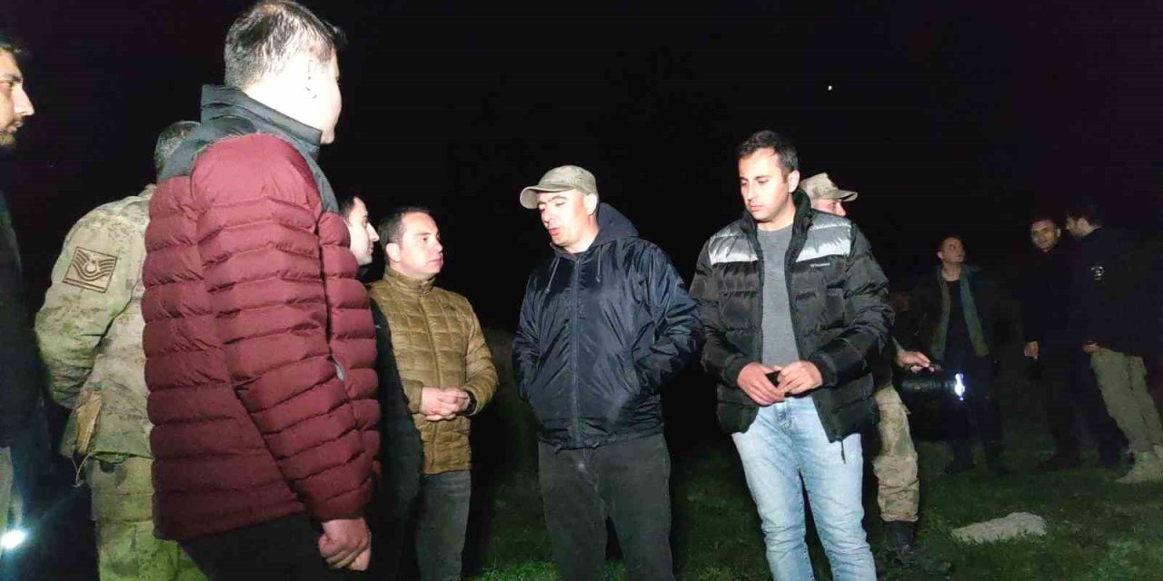 İnci kefalinin Van Gölü’nden tatlı sulara göçü devam ediyor