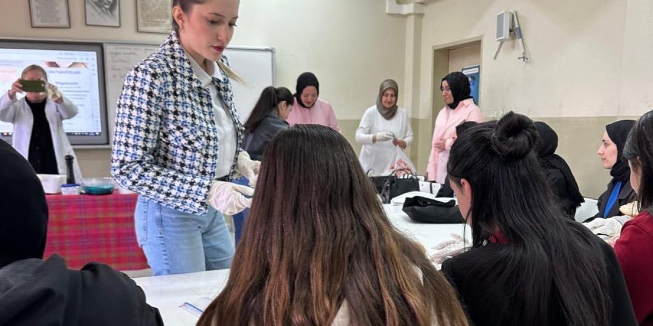 Öğrencilere sağlıklı beslenme eğitimi verildi