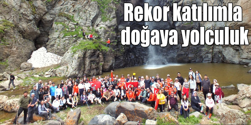 Rekor katılımla doğaya yolculuk: 117 doğasever Kozlu Şelalesi’nde buluştu!