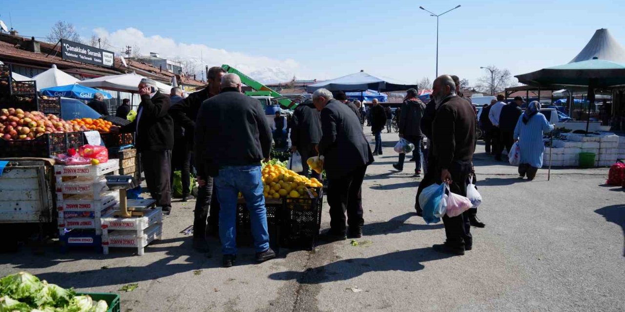 Ticaret satış hacmi yıllık yüzde 10,8 arttı