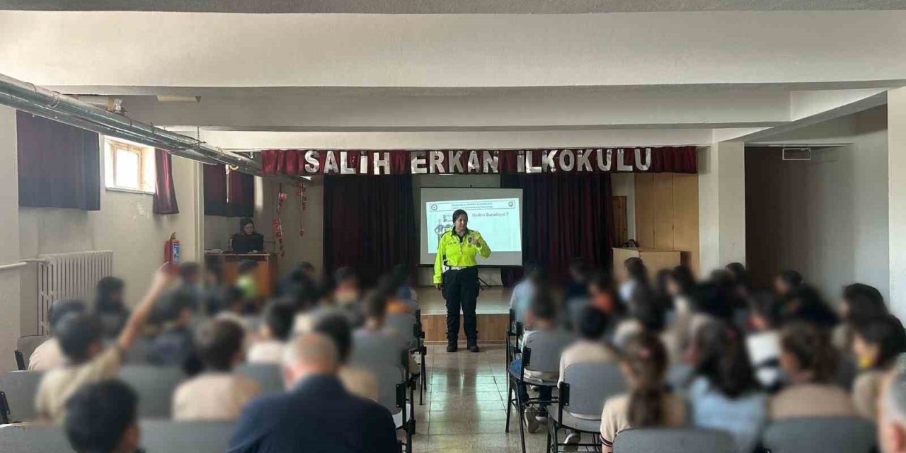 Emniyetten çocuklara suçtan korunma eğitimi