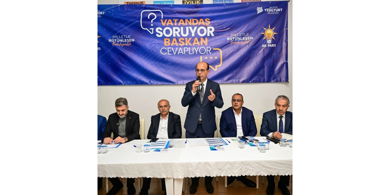 Tecde Mahallesi’nde "Vatandaş soruyor, başkan cevaplıyor" toplantısı