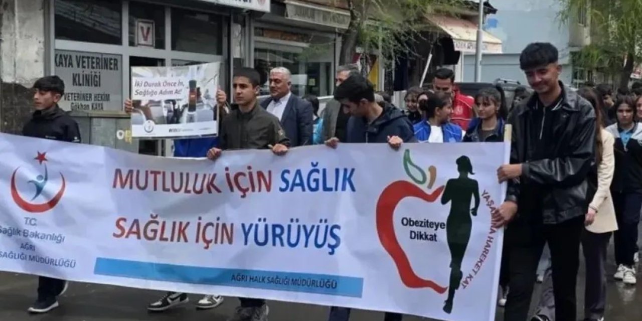 Tutak’ta vatandaşlar sağlık  için yürüdü