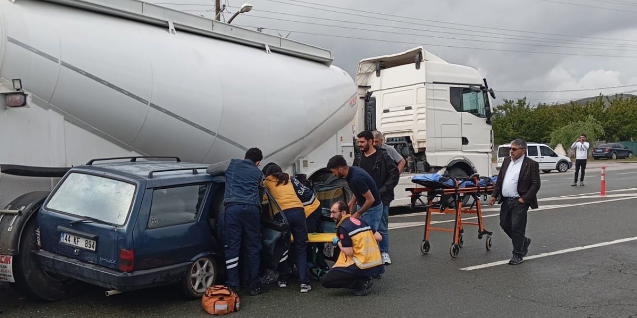 Malatya’da silobas ile otomobil çarpıştı: 1 yaralı