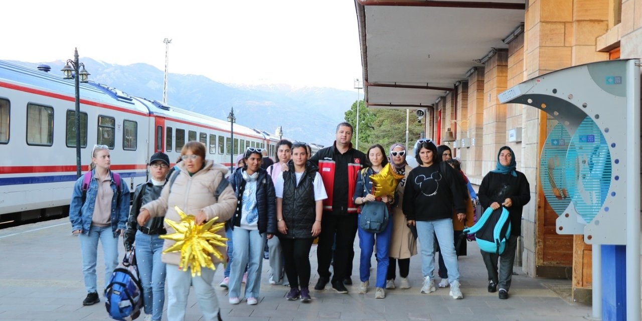 Erzincan’da Engelsiz Ekspresle engeller aşıldı