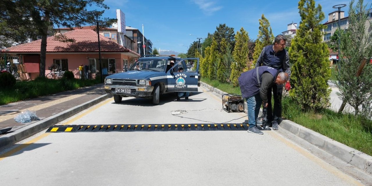 Erzincan Mengücek Gazi Eğitim ve Araştırma Hastanesi’nde kapan sistemi kuruldu