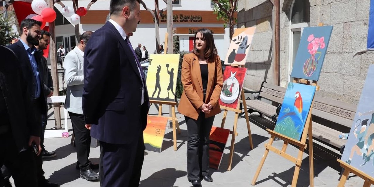 Diyadin’de gençlik haftası sergisi