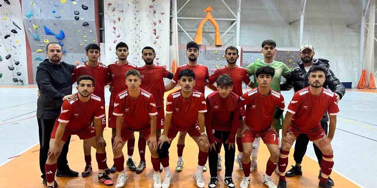 Battalgazi Belediyespor futsal takımı avrupa yolunda