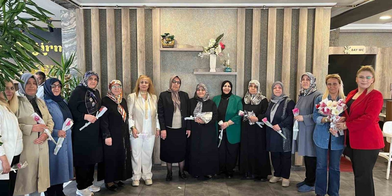 Şefkatli Eller Derneği’nden şehit ailelerine vefa sofrası