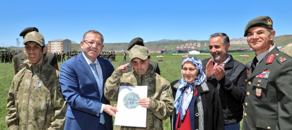 Özel Bireyler, Yemin Töreninde Buluştu